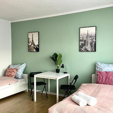 Beautiful Rooms In Szczecin - Parking Gratis 外观 照片
