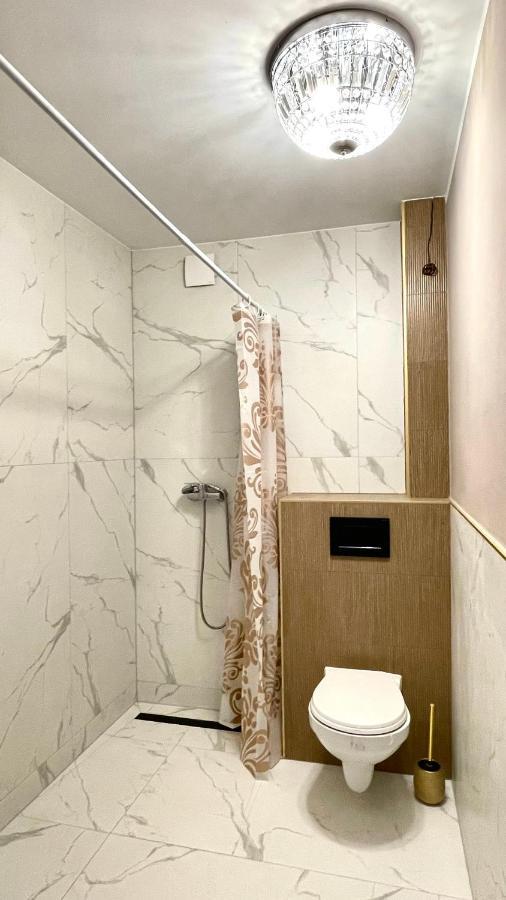 Beautiful Rooms In Szczecin - Parking Gratis 外观 照片