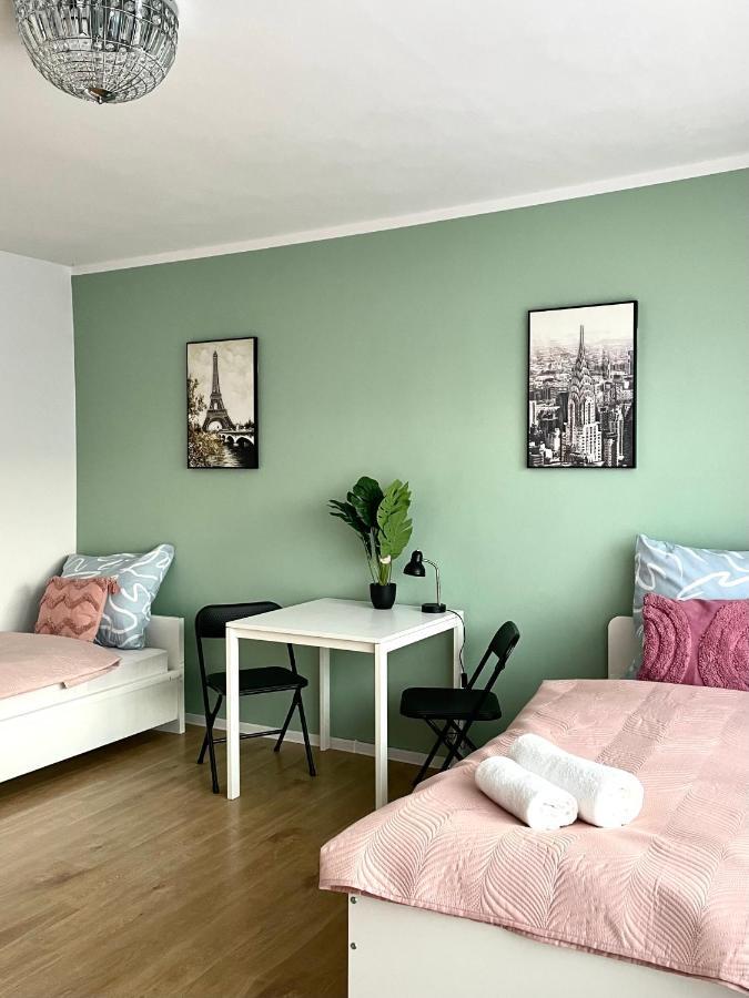 Beautiful Rooms In Szczecin - Parking Gratis 外观 照片